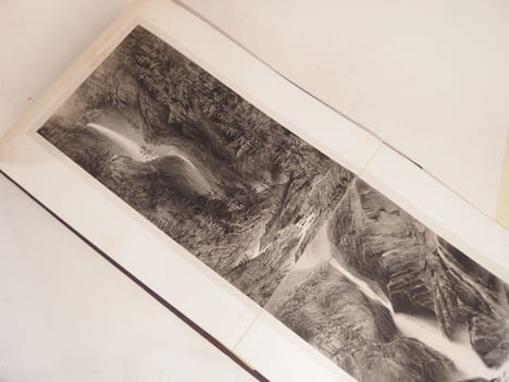 Bagnères de Luchon et ses environs, par Victor Petit.. PETIT (Victor)