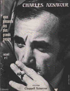 Partition de la chanson : Recueil n° 1 Charles Aznavour Charles Aznavour vous présente ses plus grands succès dans ce premier recueil, accompagné de jolies photos : - Et pourtant -La Bohême - Emmenez-moi - Hier encore - Paris au mois d'Aout - La Mamma - Il faut savoir - Bon Anniversaire - Qui - Le Temps - Le Cabotin - Que c'est triste Venise - Les Comédiens - Quand et puis pourquoi ? - Désormais