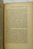 Huxley Aldous En marge Paris, Les Editions Universelles, 1945. In-8 (12x19cm) 299 pp. broché, (petit manque en coiffe), traductions et notes de Jules ...