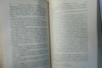 M.KAUFMANN TRAITE DE THERAPEUTIQUE ET DE MATIERE MEDICALE VETERINAIRES ASSELIN ET HOUZEAU, 1901. In-8°, reliure percaline (défraîchie), XVI 719 pages. ...