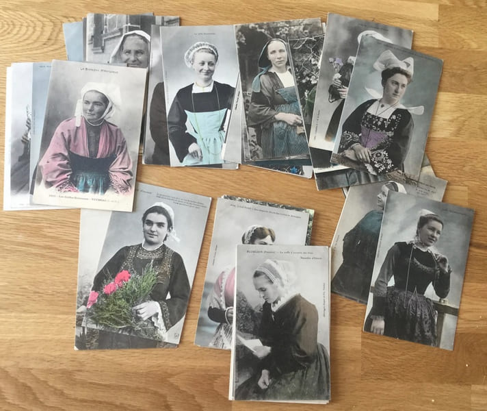 Lot de cartes postales, Bretagne, coiffes bretonnes.. 