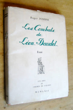 Les Combats de Léon Daudet. Essai.. Joseph (Roger)