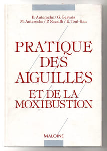 Pratique des aiguilles et de la moxibustion.