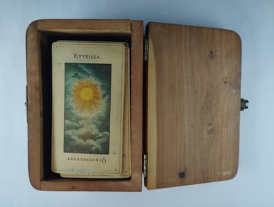 Jeu de tarot grand Etteilla (ANCIEN et COMPLET).
