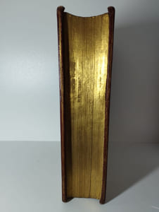 Biblia dat is de gantsche H. schrifture vervattende alle de Canonycke Boecken des Ouden en des Nieuwen Testaments. Uyt de Oorspronckelicke talen in onse Nederlandtsche tale getrouwelick overgeset. Door Last van de Hoogh. Mog. Heeren Staten Generael der Vereenighde Nederlanden en volgens het Besluyt van de Synode Nationael gehouden tot Dordrecht in de Jaren 1618 ende 1619.