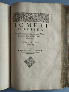 Homeri quae exstant omnia. Ilias, Odyssea, Batrachomyomachia, Hymni, poëmatia aliquot cum latina versione omnium quae circumferuntur emendatiss. Aliquot locis iam castigatiore perpetuis item iustisqŽue in Iliada simul & Odysseam Io. Spondani Mauleonensis commentariis. Pindari quinetiam Thebani Epitome Iliados Latinis versib. & Daretis Phrygij de bello Troiano libri, à Corn. Nepote eleganter latino versi carmine.