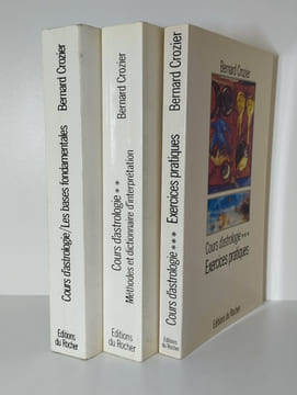 Cours d'astrologie. COMPLET en 3 vol. Les bases fondamentales. [Méthodes et dictionnaire d'interprétation]. [Exercices pratiques].. CROZIER Bernard,