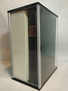 Les petites heures du Duc de Berry: Ms. lat. 18014 der Bibliothèque Nationale, Paris. (Facsimile - 2 VOLUMES - COMMENTAIRES EN Français).