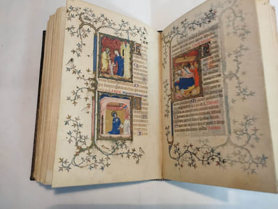 Les petites heures du Duc de Berry: Ms. lat. 18014 der Bibliothèque Nationale, Paris. (Facsimile - 2 VOLUMES - COMMENTAIRES EN Français).
