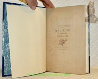 Servitude et grandeur militaires. Dessins de Julien Le Blant, gravés à l’eau-forte par Champollion. Collection Bibliothèque Artistique Moderne.. ...