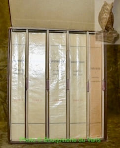 Théâtre complet. Traduction nouvelle de Maurice Rat. Illustrations de Charles Clément. 4 Volumes complets + 1 volume: Oeuvres complètes (Théocrite). Traduction nouvelle de Maurice Rat, illustrée de cinquante-deux dessins au roseau par Charles Clément.