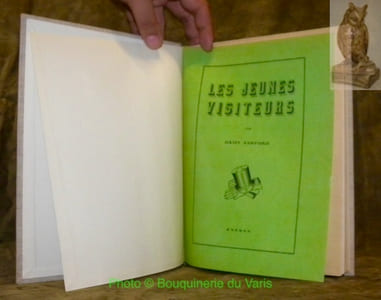 Les jeunes visiteurs. Tradcution de M. Sachs. Préface de Jean Cocteau, Bois de Henry Bischoff.