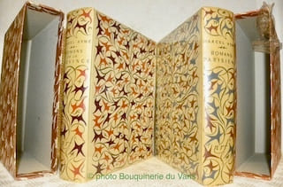 Romans de la province. Edition illustré de trente-deux aquarelles par Pierre Berger, Gus Bofa, Yves Brayer, Fontanarosa, R. Joel, Rémusat. Romans parisiens suivi d’Uranus trente-deux aquarelles de Gen Paul, Vivancos, B. Kelly, Demonchy, J.-D. Malcles, Perraudin, Déchelette.