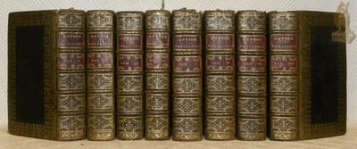 Office paroissial latin-françois à l'usage de Rome et de Paris, dédié à la Reine. 8 Volumes.