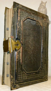 Missale romanum, ex Decreto Sacrosancti Concilii Tridentini restitutum, S. Pii Quinti jussu editum, Clementis VIII. et Urbani VIII. Papae Auctoritate Recognitum, in quo Missae Novissimae Sanctorum Accurate sunt Dispositae.