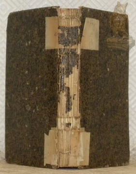 4 Titres reliés ensemble. 1. Entretien de Louis Onze, Roi de France et de Charle Hardi, Duc de Bourgogne. Cologne, 1690, chez Pierre Marteau. 2. Relié ...