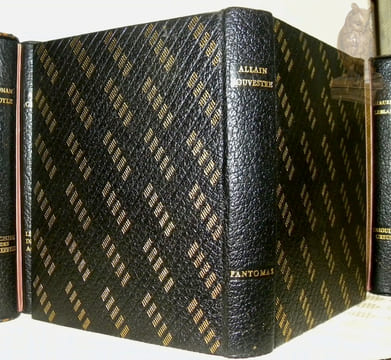 Grand prix des meilleures romans policiers. 12 Volumes, collection complète. 1: Allain-Souvestre - Fantomas. Lithographies de Bernard Buffet. 2: Conan ...