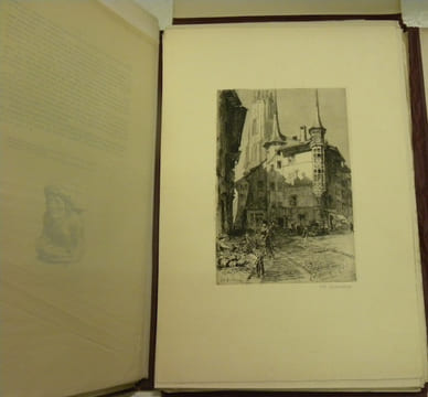 Fribourg ville d’art. Eaux-fortes et dessins de P.-A. Bouroux, texte de J.-J. Berthier.. BERTHIER, J. J. - BOUROUX, P. A.
