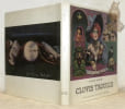 Clovis Trouille. Avec une analyse graphologique par le Docteur Rivere. Maquettes de E. W. Mercier. Photographies de Roger Jean Segalat, Jean Calmus et ...