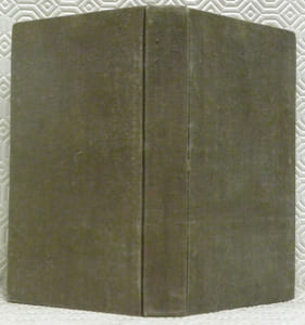 Livre de Poste. Contenant, 1° la désignation des relais de poste du royaume, et la fixation des distances en myriamètres et kilomètres; 2° l’indication des relais places sur les routes étrangères, à partir des frontières de France; 3° le tableau du service des paquebots de la Méditerranée. Pour l’an 1840.