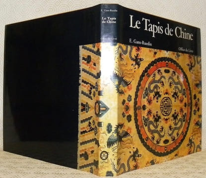 Le tapis de Chine. Photos de Leo Hilber. Dessins de Walter Hugentobler.. GANS-RUEDIN, E.