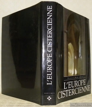 L'Europe cistercienne. Traduit de l’anglais par Divina Cabo. Collection Les formes de la nuit.. KINDER, Terryl N.