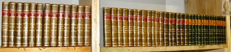 Abrégé de l’Histoire Universelle, ancienne et moderne, à l’usage de la jeunesse. Avec cent cinquante cartes ou gravures 47 Tomes en quatre séries. ...