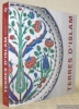 Terre d'Islam. Les collections de céramique moyen-orientale du Musée Ariana à Genève.. SCHUMACHER, Anne-Claire.