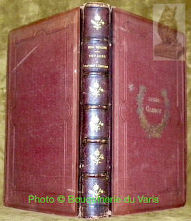 Voyages a travers l'histoire et le langage. Ouvrage contenant 51 illustrations. Deuxième édition.. undefined