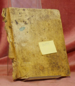 MANUSCRITS.Livre de comptabilité commencé en 1789, les dernières dates sont de 1828. Il s’agit du livre de comptes de Henry Barbezat. Au début, des notes indiquent qu’il a été fait contremaitre dans la manufacture de Mr. Dupasquier en 1786; en 1788 il est venu s’installer au Petit Cortaillod. Une autre écriture indique qu’il est mort en 1828. D’après les comptes, il semblerait qu’il fut paysan et vigneron; on trouve aussi des notes personnelles concernant sa famille. Joint un autre manuscrit même provenance, il s’agit d’un livre d’école avec des opérations d’arithmétique des modèles de lettres, des recettes d’économie domestique et d’agriculture.