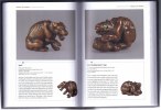 NETSUKE JAPANESE MINIATURE SCULPTURES FROM PRIVATE COLLECTIONS. Collectif