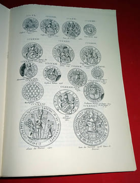 HISTOIRE DE BRETAGNE composée sur les titres et les auteurs originaux, enrichie de plusieurs portraits & tombeaux en taille douce; avec les preuves & ...
