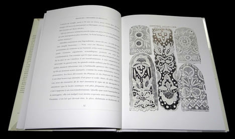BRODEURS et BRODERIES DE BRETAGNE. MATHURIN MÉHEUT. illustrations.
Jean de LA VARENDE, Auguste DUPUY, Florian LE ROY, Textes