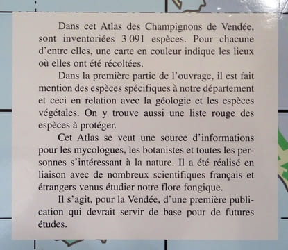 ATLAS DES CHAMPIGNONS DE VENDÉE.. PACAUD R. -Société Mycologique de La Roche-sur-Yon