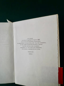 Poèmes (1836-1846)
Traduits d'après la leçon des manuscrits par Pierre LEYRIS.
Edition bilingue.. Emily Jane BRONTË