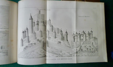 Tablettes historiques de l'Auvergne, comprenant les départements du Puy-de-Dôme et du Cantal, puis à partir du tome 2 s'ajoutent les départements de ...