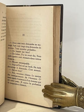 Adams. . CLAIR (René).