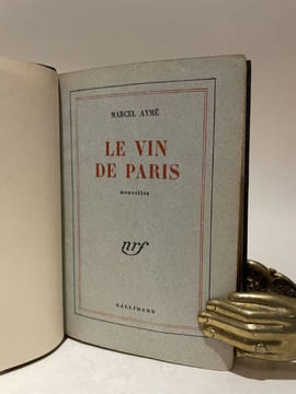 Le Vin de Paris. Nouvelles.. AYME (Marcel).