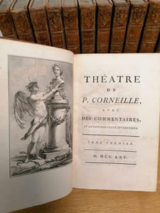 Théâtre de P. Corneille, avec des commentaires et autres morceaux intéressans.