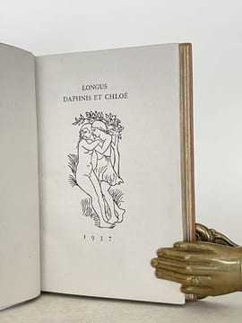 Les Pastorales ou Daphnis et Chloé. Traduction d'Amyot revue et complétée par P.-L. Courier.. LONGUS.