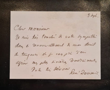 Une carte autographe signée adressée à Jules Claretie. . DOUMIC (René).