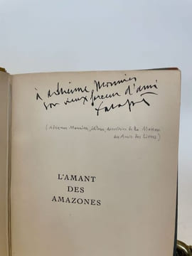 L'Amant des Amazones. Images gravées par Daragnès. . SALMON (André).