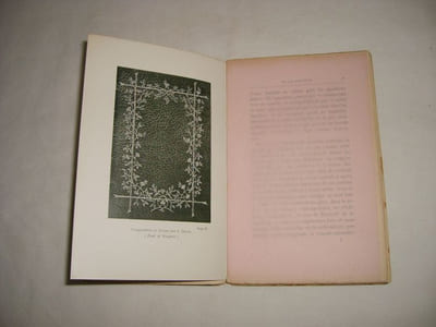 De la reliure. Exemples à imiter ou à rejeter. L'art du siècle. De l'habillement du livre. Ses qualités et sa décoration.