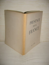 Présence de la France.