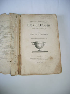 Histoire nationale des Gaulois sous Vercingétorix.. BOSC (Ernest) & BONNEMERE (Lionel)
