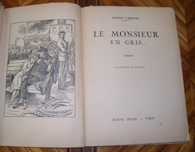 Le Monsieur en gris.