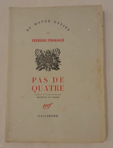 Pas de quatre.