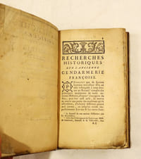Recherches historiques sur l'ancienne gendarmerie françoise, par M*** académicien honoraire de l'Académie des sciences et belles-lettres d'Angers...