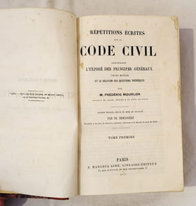 Répétitions écrites sur le Code Civil contenant l'exposé des principes généraux, leurs motifs, et la solution des questions théoriques.
