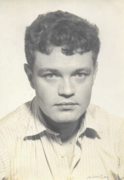 Portrait de René Crevel.. MAN RAY